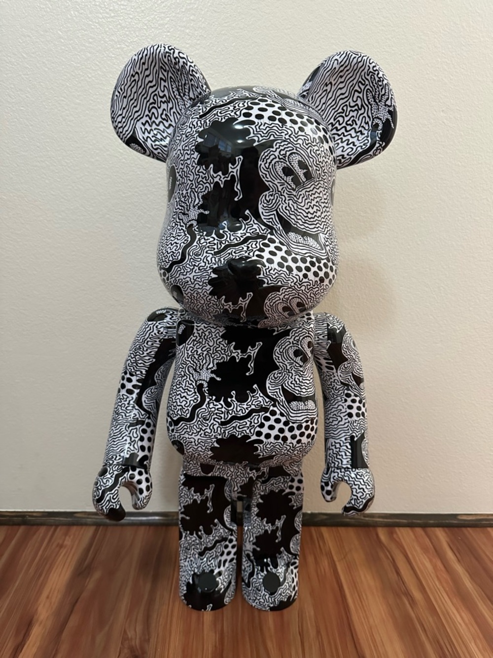 Be@rbrick Bearbrick Keith Haring Disney Mickey Mouse 1000% figure